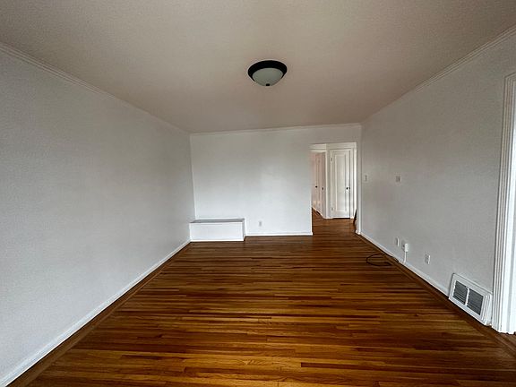 2nd image of 2470 45th Ave