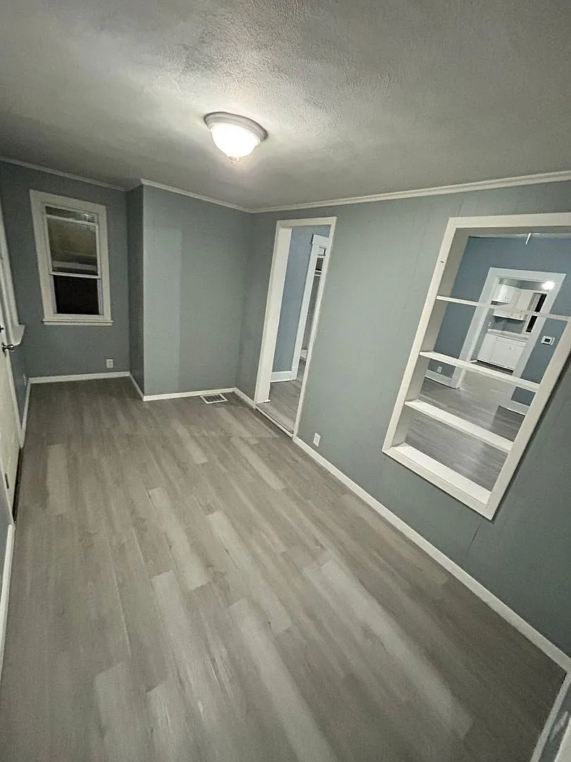 Newly remodeled 3 Bed — Photo 2
