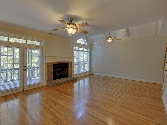 5th image of 6631 Dartmoor Dr