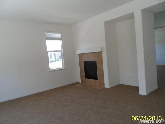 4th image of 3794 Apple Blossom Ln