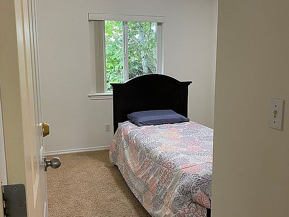 5th image of 22915 SE 13th Way #L-5