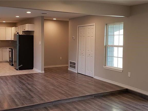 2nd image of 2641 Wicker Ave