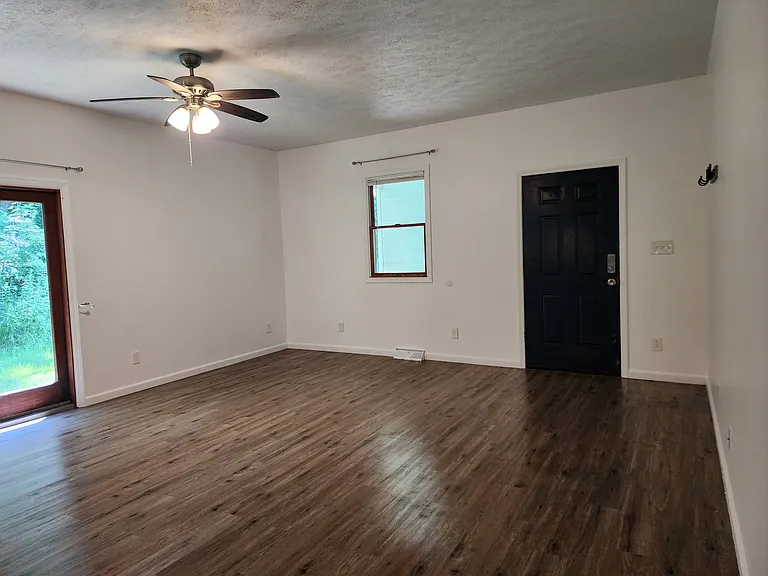 412 Patterson Ave — Photo 19