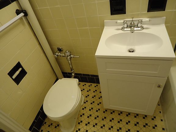 4th image of 118-11 84th Ave #214