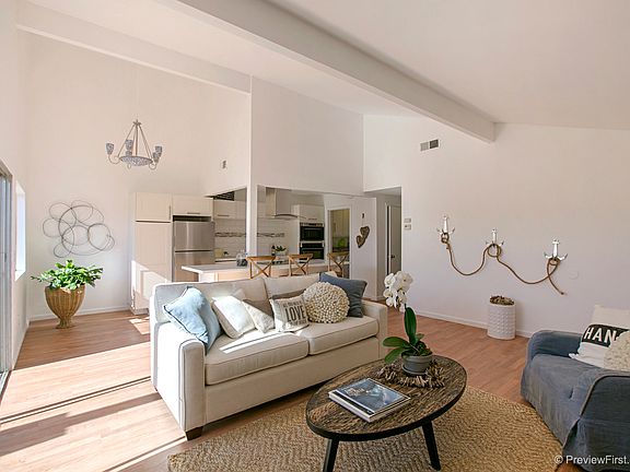5th image of 373 Los Arbolitos Blvd