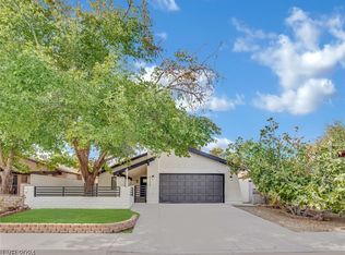 4723 Summerhill Rd, Las Vegas, NV 89121