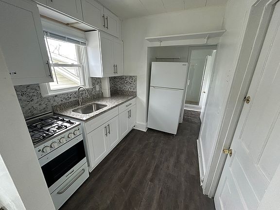 4th image of 29019 Sheeks Blvd S #3