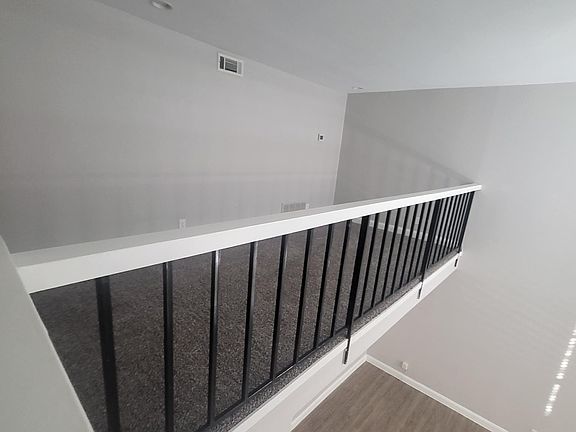 3rd image of 7150 San Mateo Blvd APT 295