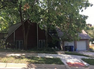 309 Rock Fence Pl, Lawrence, KS 66049