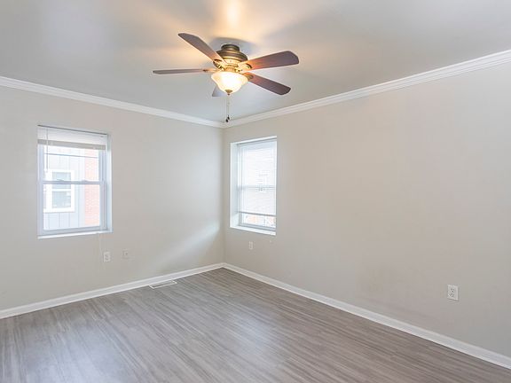 4th image of 1843 Cedar St Floor 2