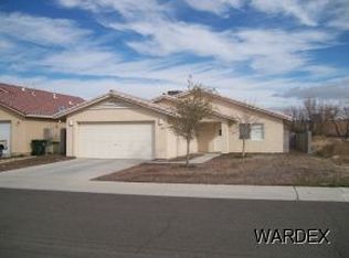 2827 Superba Ave, Kingman, AZ 86401