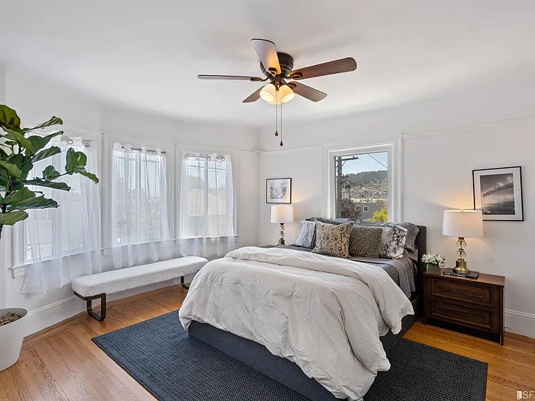 1401 Shafter Ave #UPPER FLAT — Photo 8