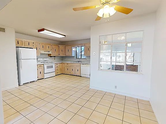2nd image of 1302 18th St