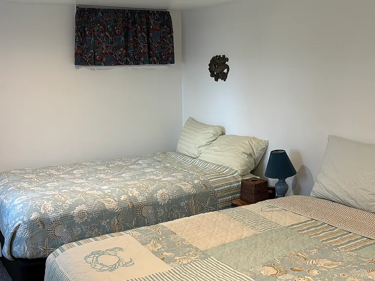 219 Seaside Ave — Photo 9