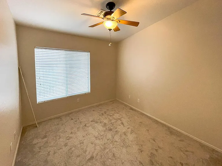 23143 W Lasso Ln — Photo 17