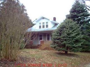 2400 Little Schmuck Rd, Evansville, IN 47720