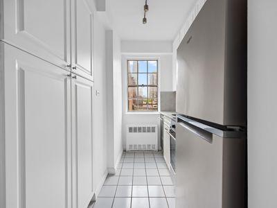 245 E 35th St APT 6H, New York, NY, 10016