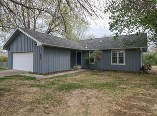 4930 S Jackson Cir, Springfield, MO 65804