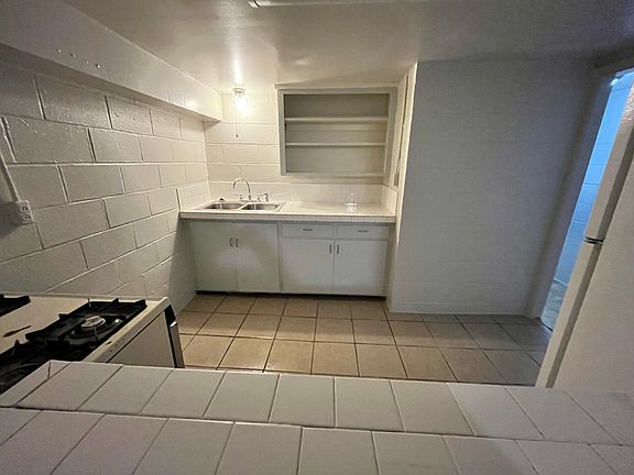 2nd image of 103 N School Ave #4