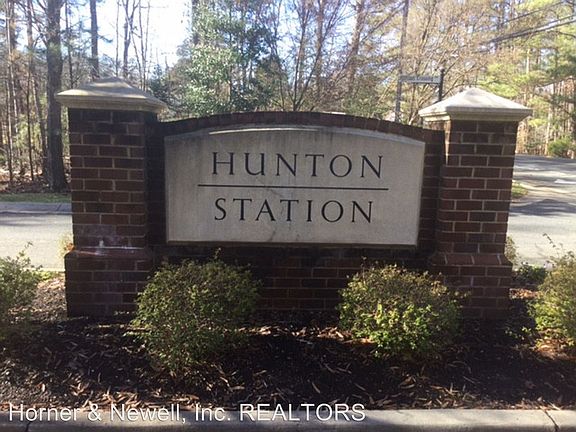 2nd image of 3544 Hunton Crossing Dr
