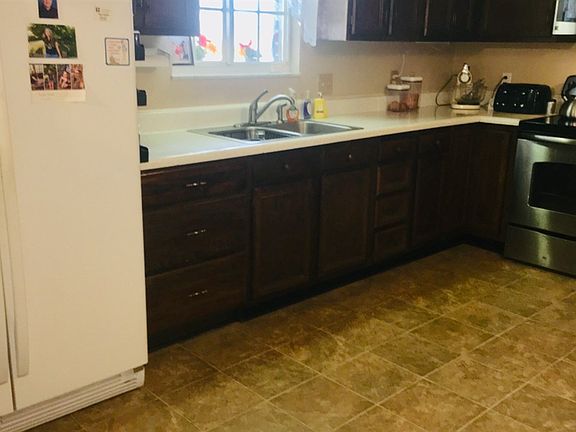 4th image of 2477 Beulah Ln