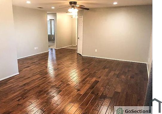 2nd image of 3137 Coolwood Ln