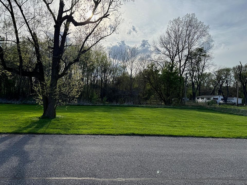 1st image of 2200 Bl Parke St