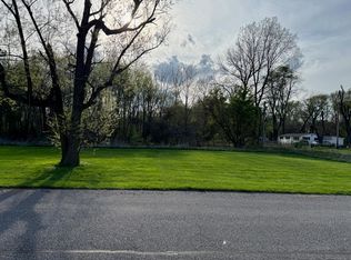 2200 Bl Parke St, Lake Station, IN 46405