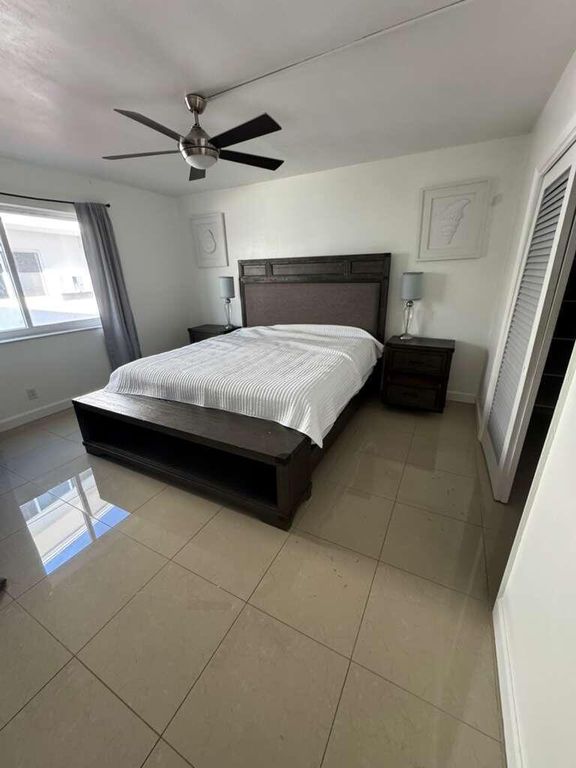 1001 S Riverside Dr APT 104, photo 5