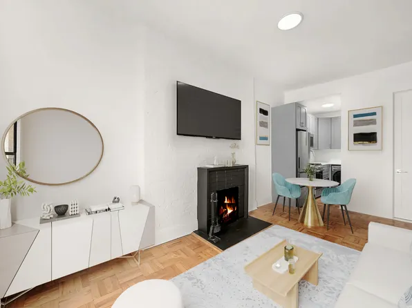 130 West 80th Street image 2 of 8