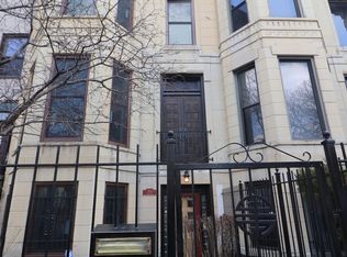 3339 S Giles Ave, Chicago, IL 60616
