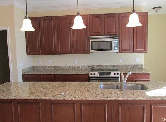 4th image of 185 Meadows Of Wildwood Blvd