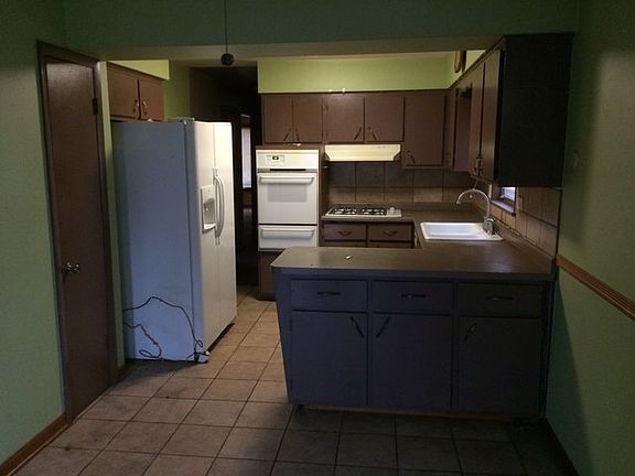 3rd image of 5116 N Tripp Ave