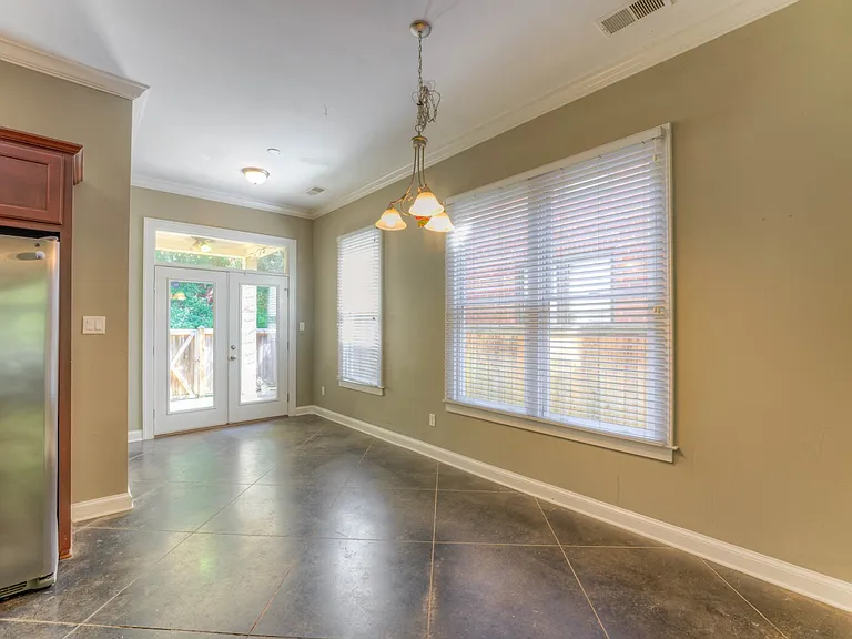 Dinning room next to kitchen.