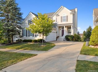 1145 York Ave, Howell, MI 48843