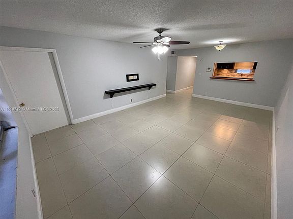 5th image of 5170 SW 40th Ave APT 25E