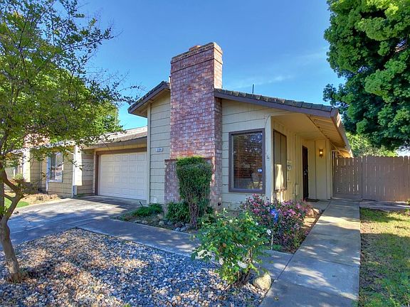 3rd image of 2184 Glenrio Way