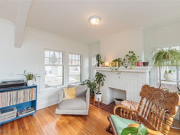 4th image of 13848 Clifton Blvd