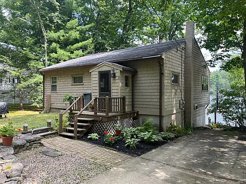 28 Newman Dr Photo 1