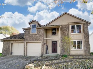 6888 Gray Gables Ln, Columbus, OH 43235