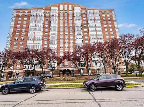 250 E Harbortown Dr APT 908, Detroit, MI 48207