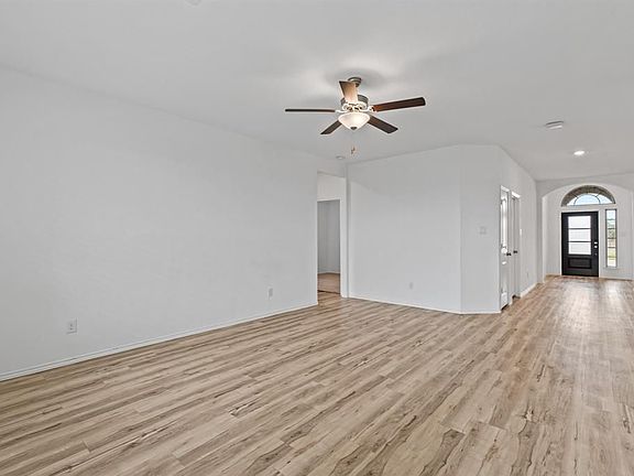 2nd image of 3507 Sunlight Springs St