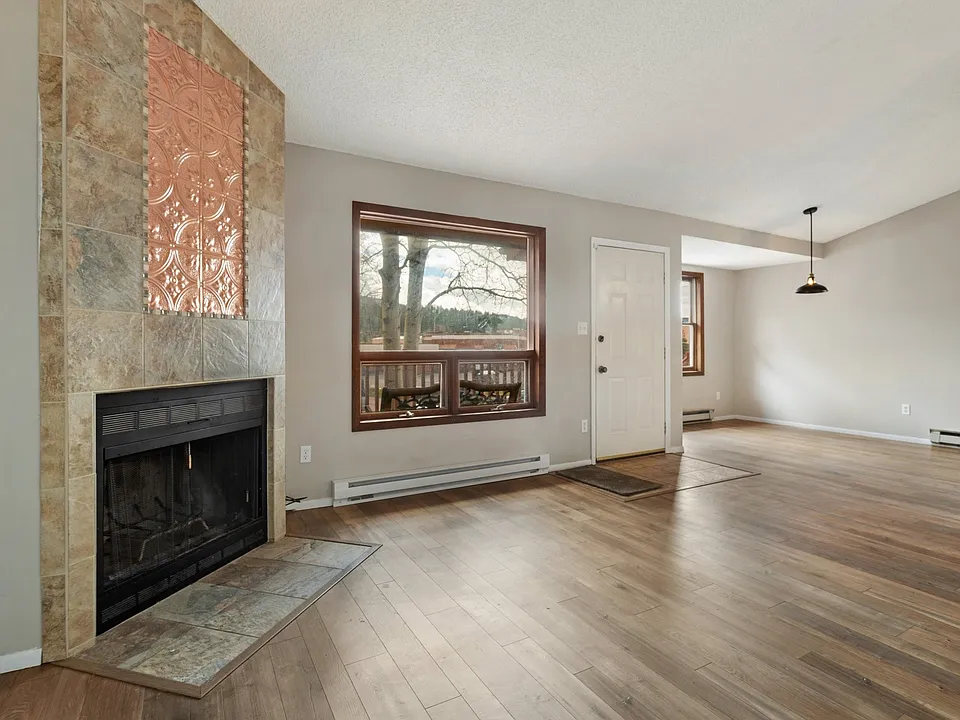 401 Forest Edge Rd #A10