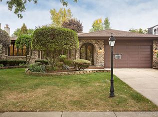 3080 Beller Dr, Darien, IL