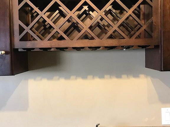 4th image of 1639 Colby Ave APT 5