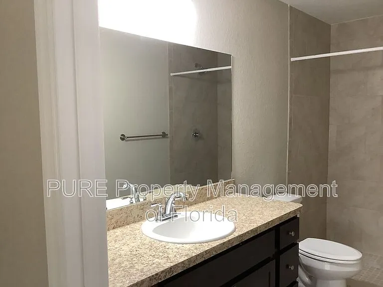 14010 SW 79th Ter — Photo 11