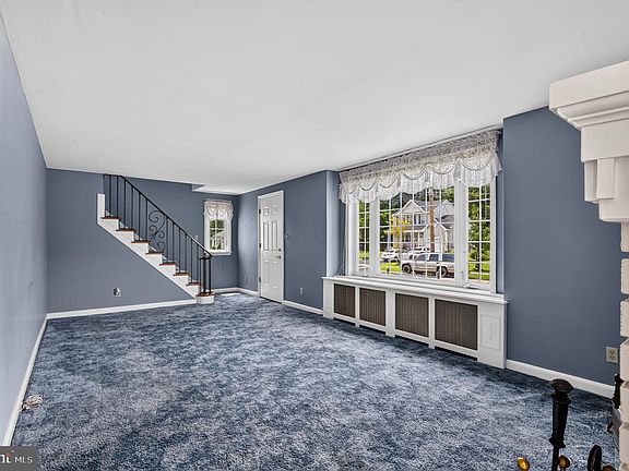 5th image of 56 Parkview Hts