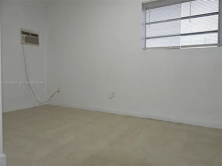 1572 NE 149th St #A — Photo 16