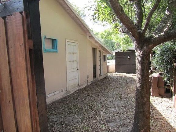 5th image of 1012 Pinebrook Dr