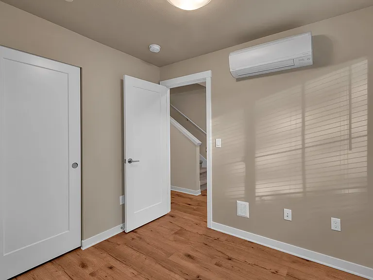 15423 Admiralty Way #E3 — Photo 35